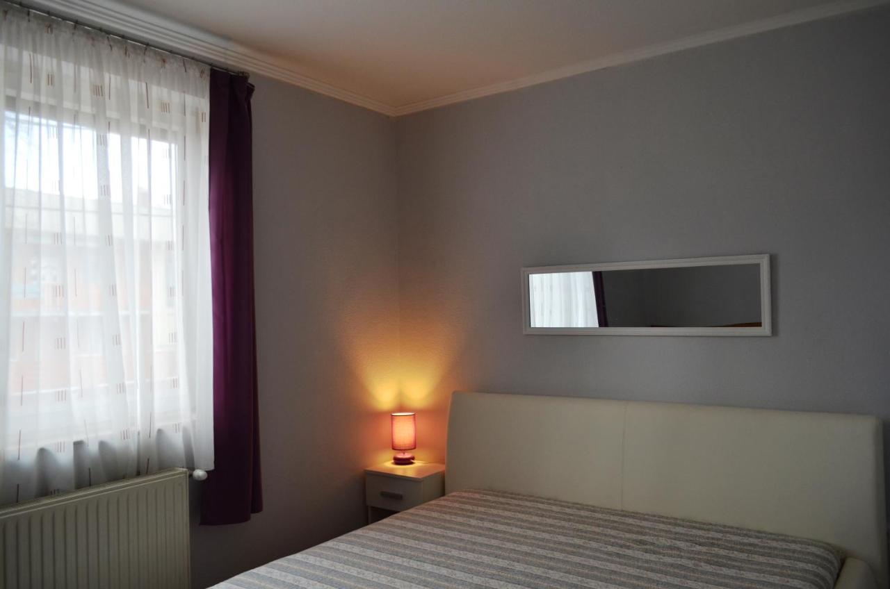 Gazlang Apartman Hajdúszoboszló Exteriör bild