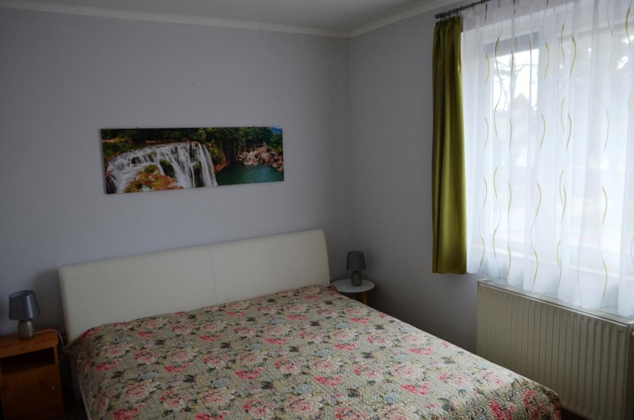 Gazlang Apartman Hajdúszoboszló Exteriör bild